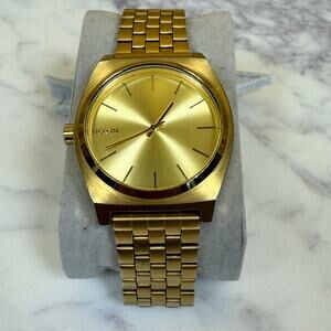 Nixon The Time Teller Gold 100M Mens Stainless Steel Watch